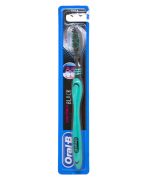 Oral-B Black Çok Yönlü Diş Fırçası Orta